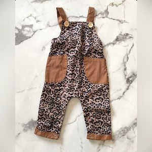 Cheetah Romper w/Pockets